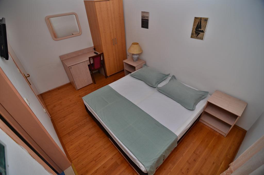 Mucic Apartments Makarska Exterior foto
